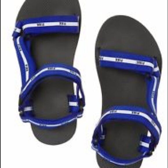 🔥Victoria’s Secret Pink Strappy-Slides-Sandals New - Picture 5 of 8